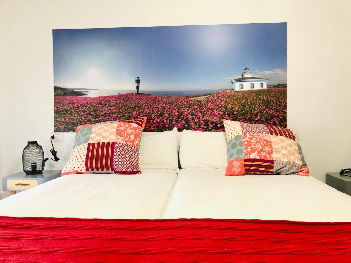 O Faro Apartments Ribadeo Eksteriør bilde