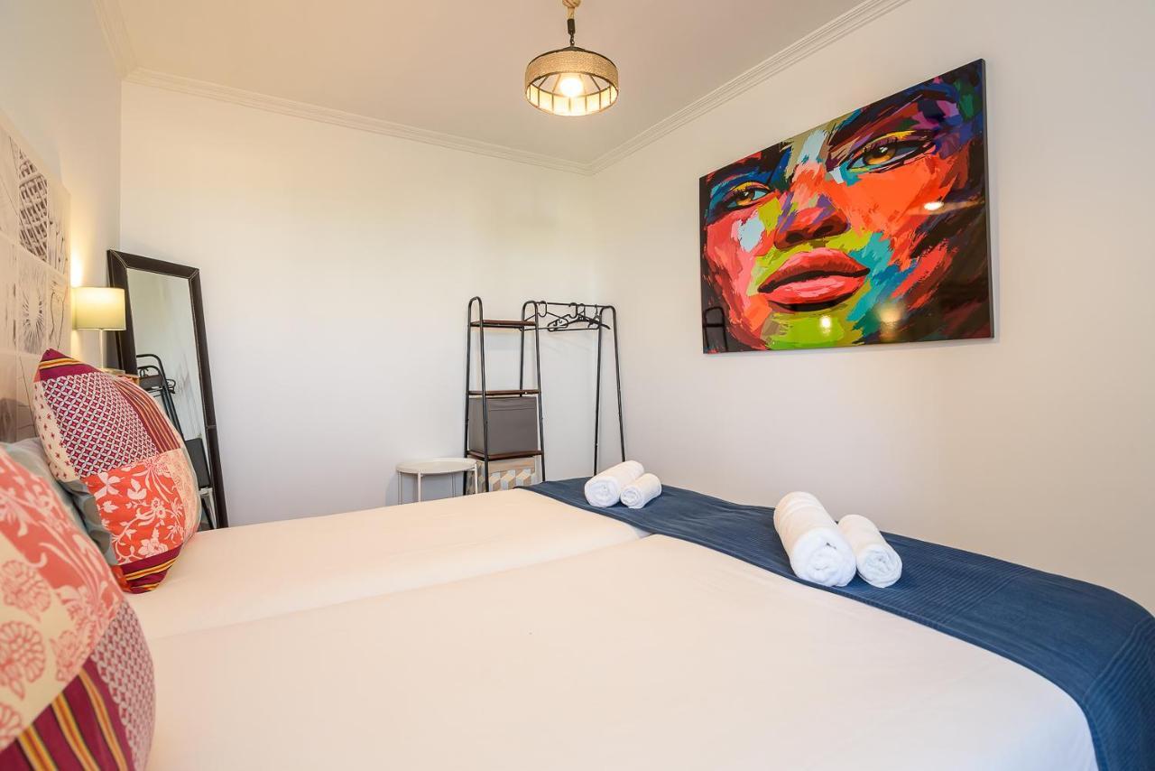 O Faro Apartments Ribadeo Eksteriør bilde