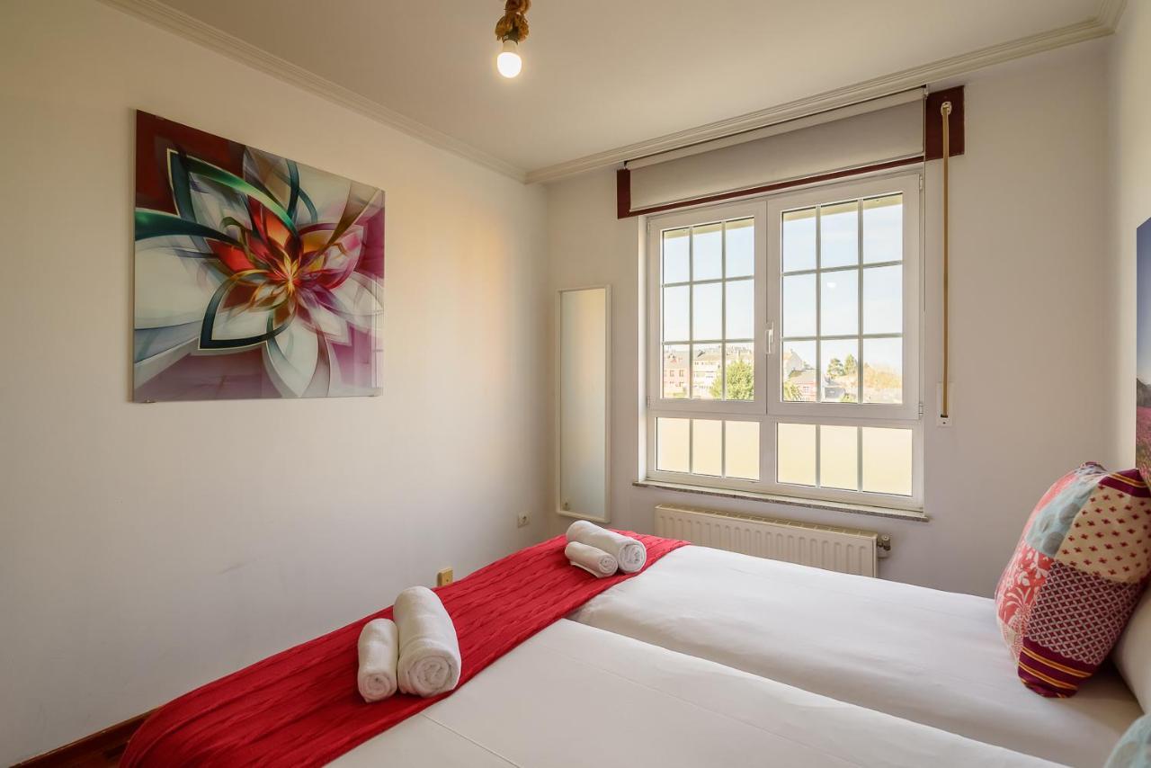 O Faro Apartments Ribadeo Eksteriør bilde