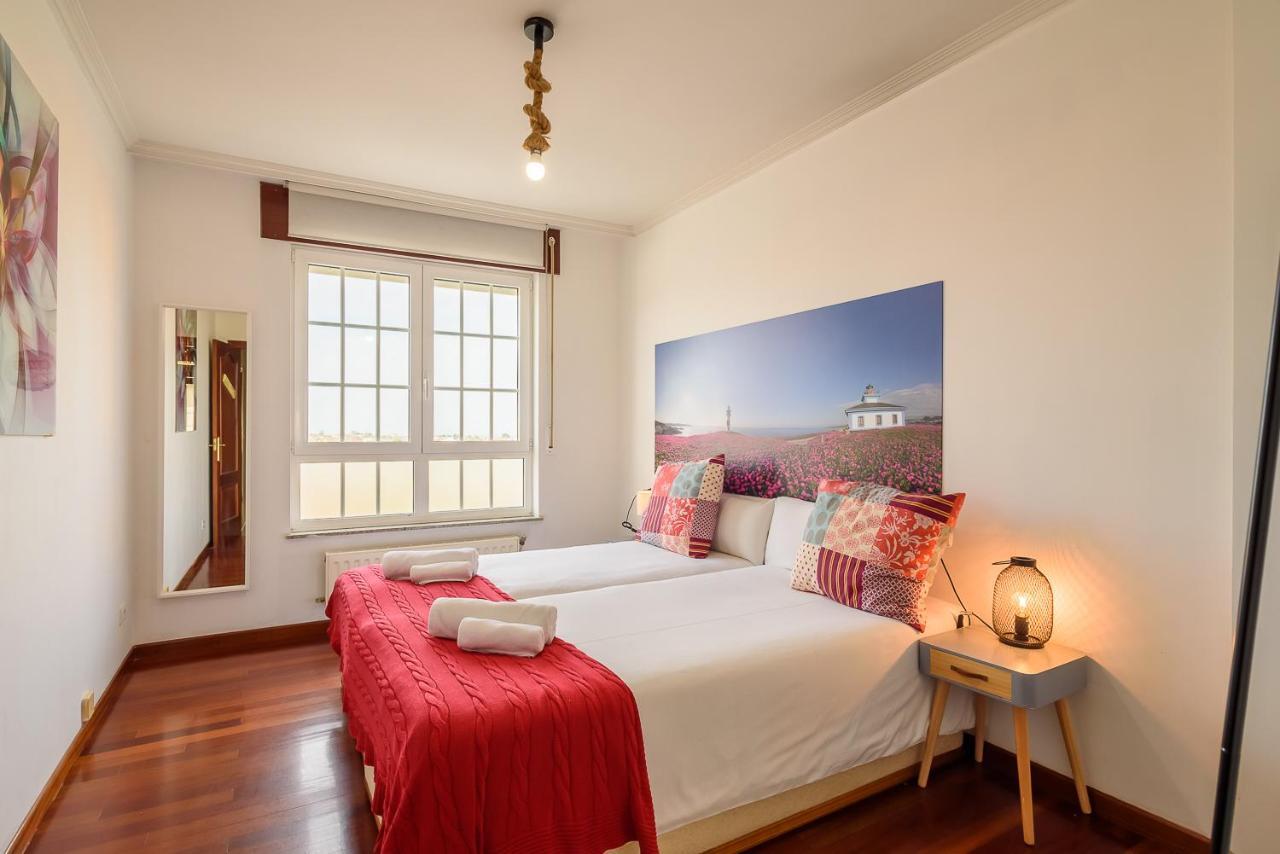 O Faro Apartments Ribadeo Eksteriør bilde