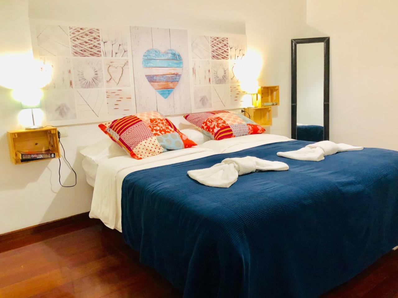 O Faro Apartments Ribadeo Eksteriør bilde